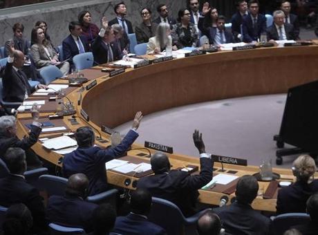 BMGK’de İran’ın Körfez ülkelerine füze atmasının kınandığı karar tasarısı kabul edildi