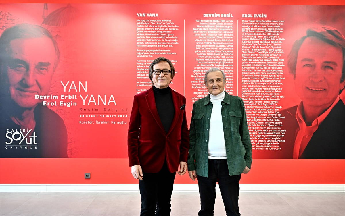 Erol Evgin ve hocası Devrim Erbil’in ‘Yan Yana’ isimli sergisi Bursa’da sanatseverlerle buluşuyor