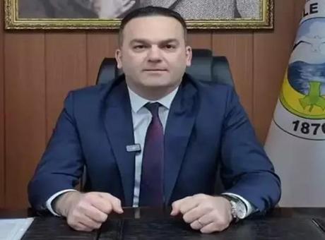 Görevden uzaklaştırılan Hasbi Dede hakkında mahkemeden yeni karar