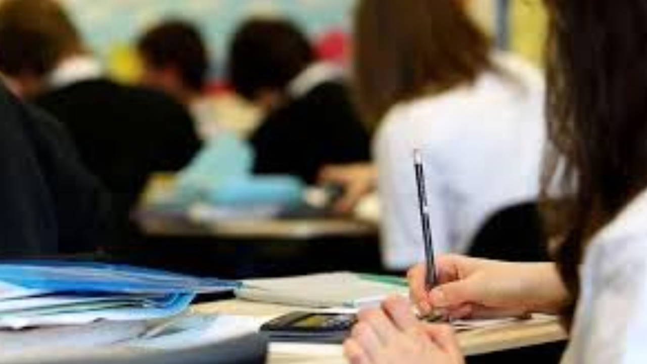Okullarda ikinci ara tatil için son ders zili yarın çalacak