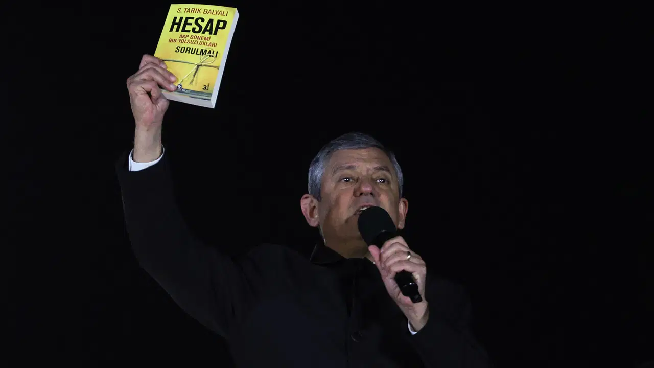 Son Dakika… ‘Milletin İradesi’ Pendik’te! Özgür Özel o ‘yolsuzluğu’ hatırlattı: ‘Savunan Süleyman Soylu denen kişi…’